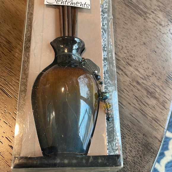 San Miguel Teakwood Sentiments Fragrance Diffuser - Picture 3 of 9